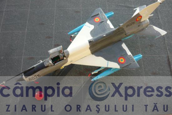 macheta mig 21 lancer 2